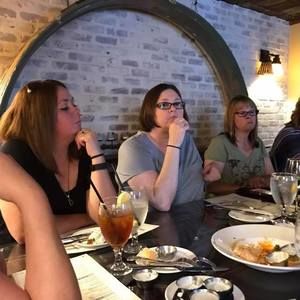 Meet your Posher, Lisa